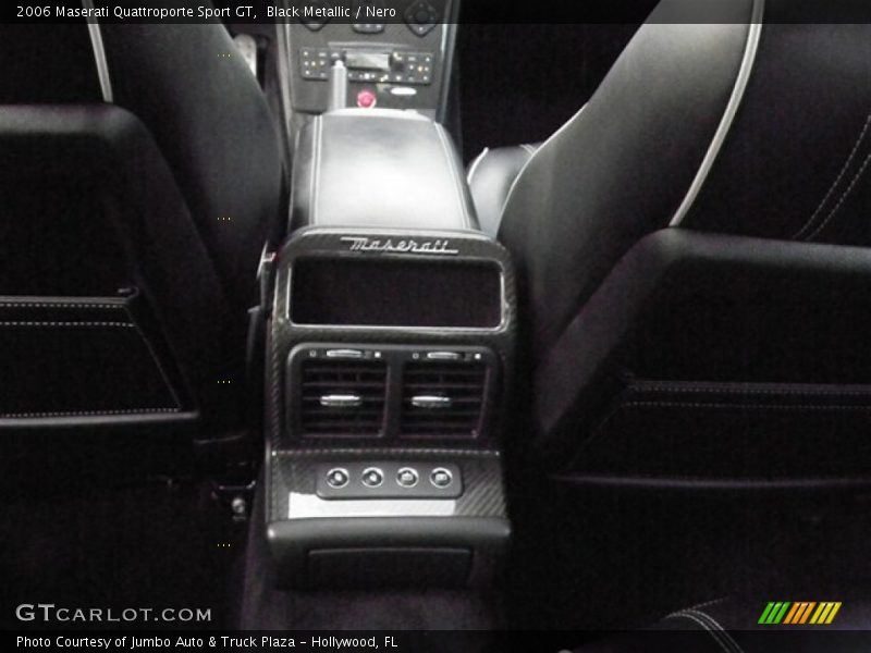 Black Metallic / Nero 2006 Maserati Quattroporte Sport GT