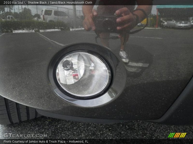 Shadow Black / Sand/Black Houndstooth Cloth 2010 Kia Soul !