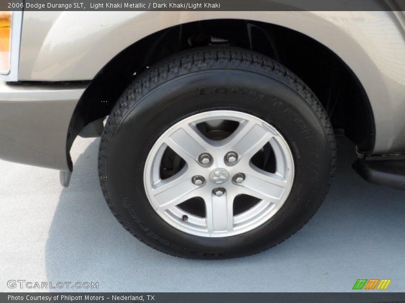 Light Khaki Metallic / Dark Khaki/Light Khaki 2006 Dodge Durango SLT