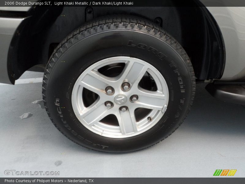  2006 Durango SLT Wheel