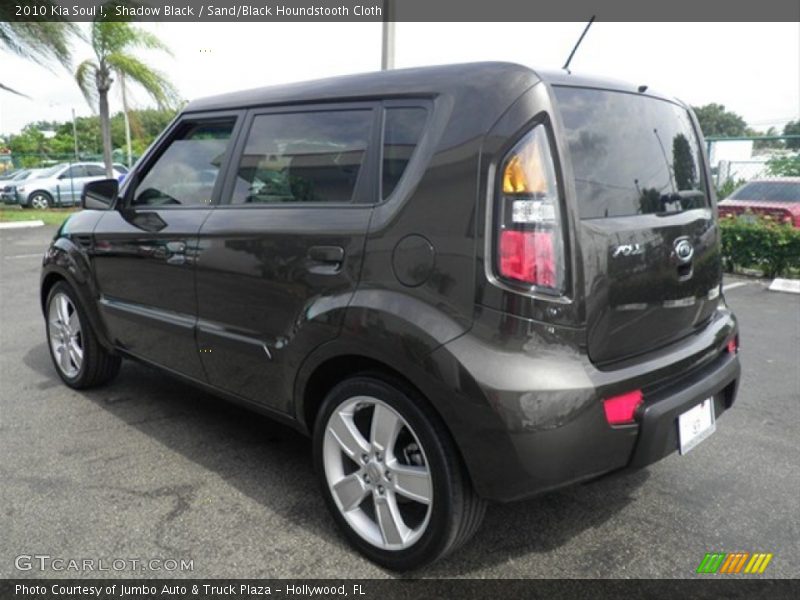 Shadow Black / Sand/Black Houndstooth Cloth 2010 Kia Soul !