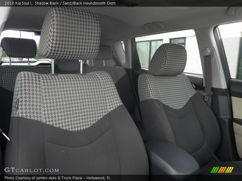 Shadow Black / Sand/Black Houndstooth Cloth 2010 Kia Soul !