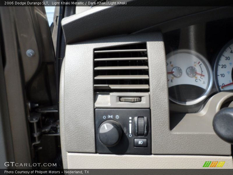Light Khaki Metallic / Dark Khaki/Light Khaki 2006 Dodge Durango SLT