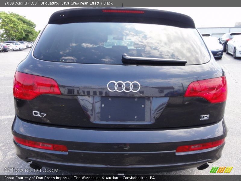 Lava Grey Pearl Effect / Black 2009 Audi Q7 3.0 TDI quattro