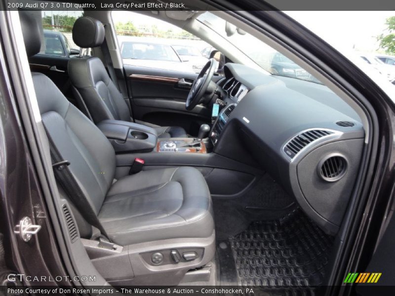  2009 Q7 3.0 TDI quattro Black Interior