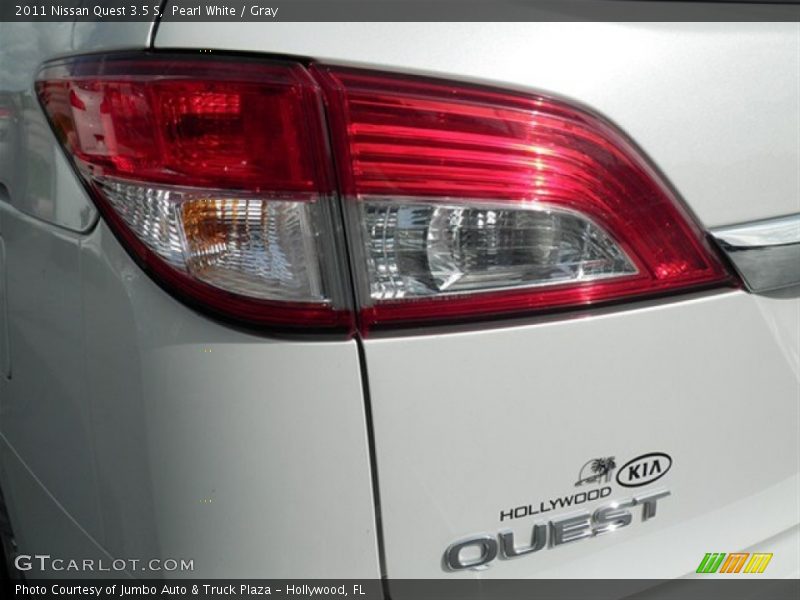Pearl White / Gray 2011 Nissan Quest 3.5 S