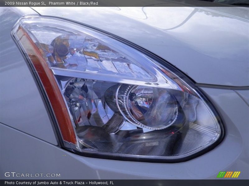 Phantom White / Black/Red 2009 Nissan Rogue SL