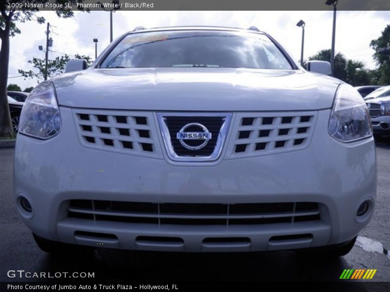 Phantom White / Black/Red 2009 Nissan Rogue SL