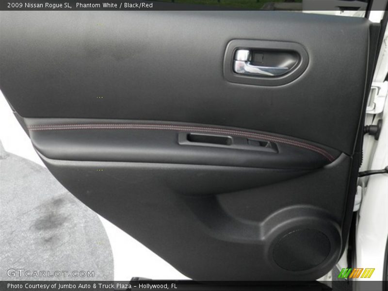 Phantom White / Black/Red 2009 Nissan Rogue SL