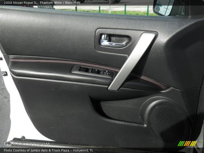 Phantom White / Black/Red 2009 Nissan Rogue SL