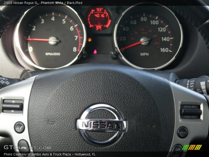 Phantom White / Black/Red 2009 Nissan Rogue SL