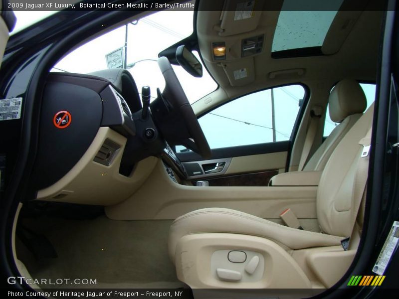 Botanical Green Metallic / Barley/Truffle 2009 Jaguar XF Luxury