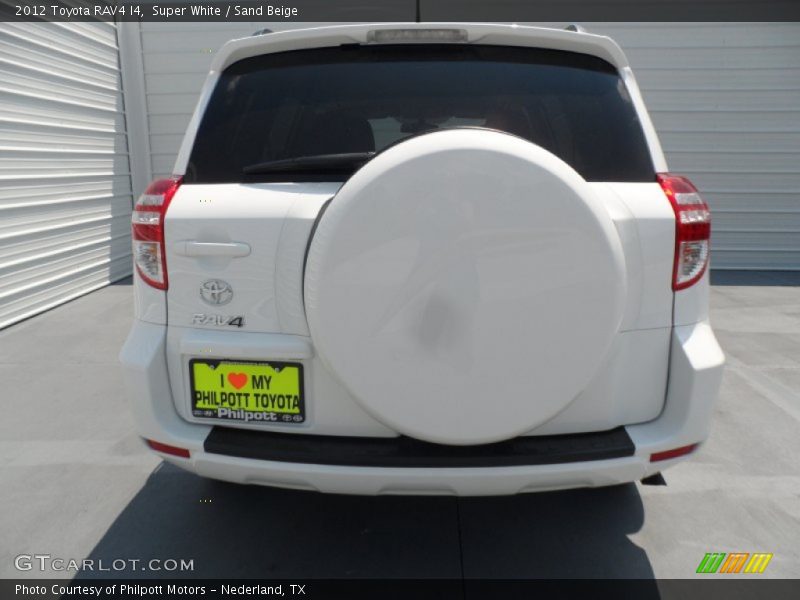 Super White / Sand Beige 2012 Toyota RAV4 I4