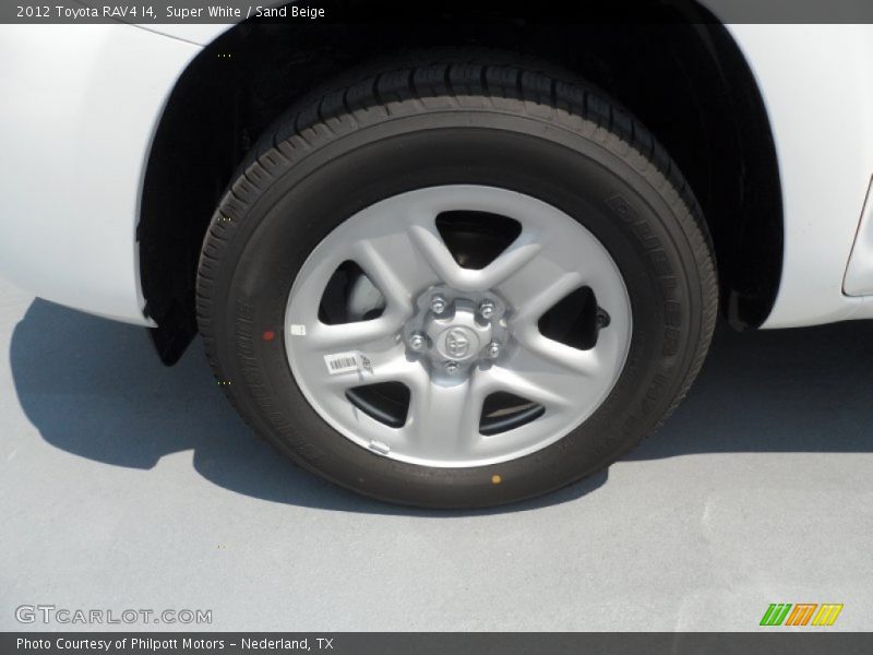 Super White / Sand Beige 2012 Toyota RAV4 I4