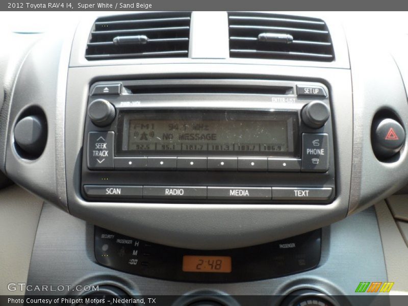 Super White / Sand Beige 2012 Toyota RAV4 I4