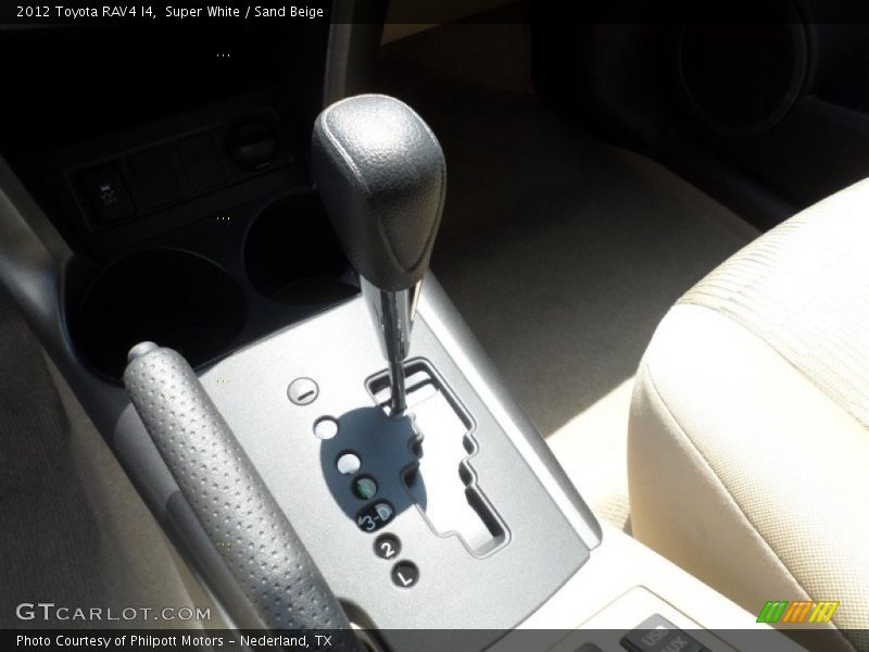 Super White / Sand Beige 2012 Toyota RAV4 I4