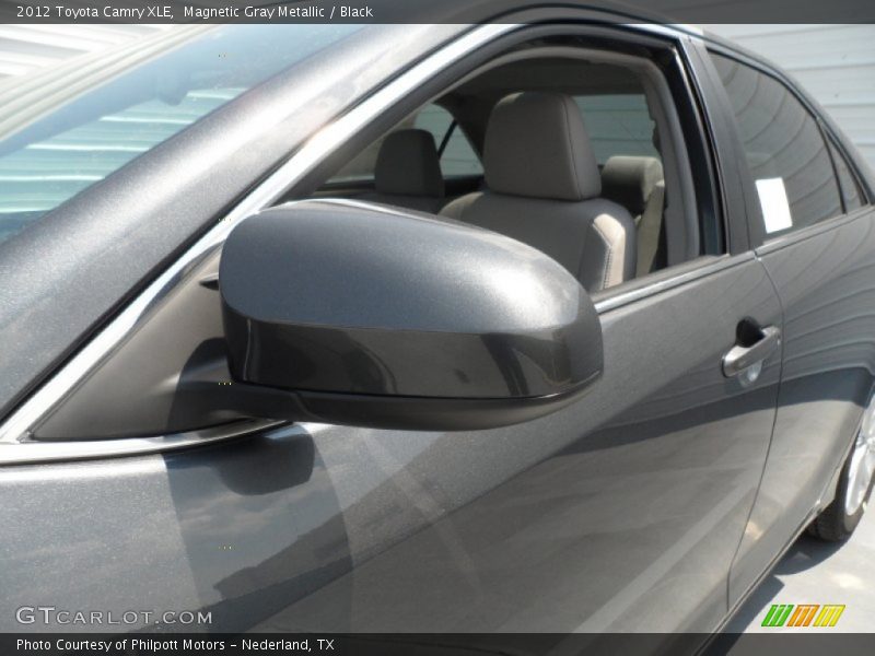 Magnetic Gray Metallic / Black 2012 Toyota Camry XLE