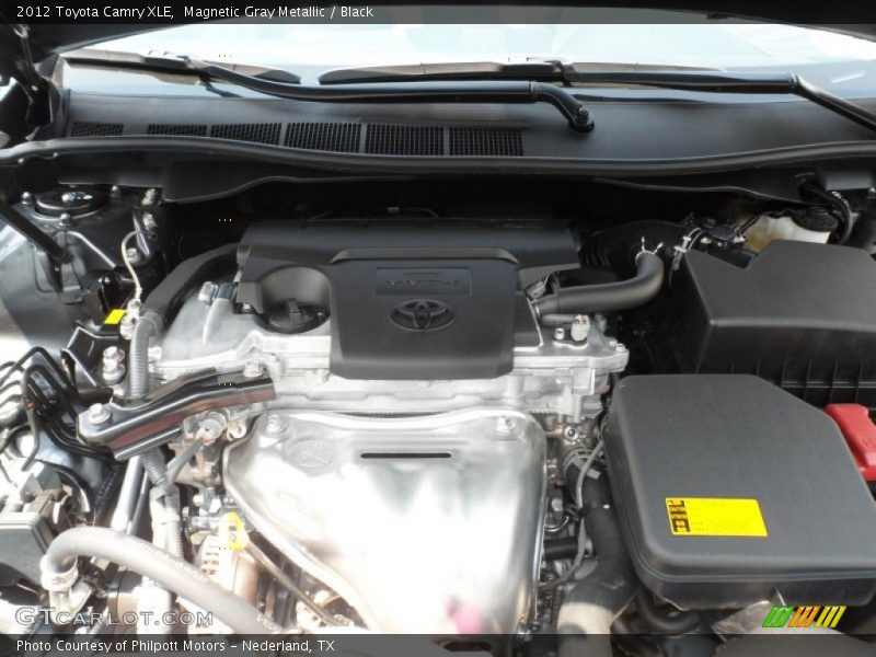 Magnetic Gray Metallic / Black 2012 Toyota Camry XLE