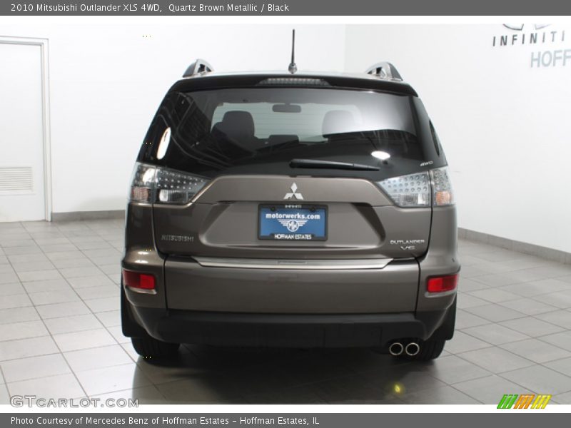 Quartz Brown Metallic / Black 2010 Mitsubishi Outlander XLS 4WD