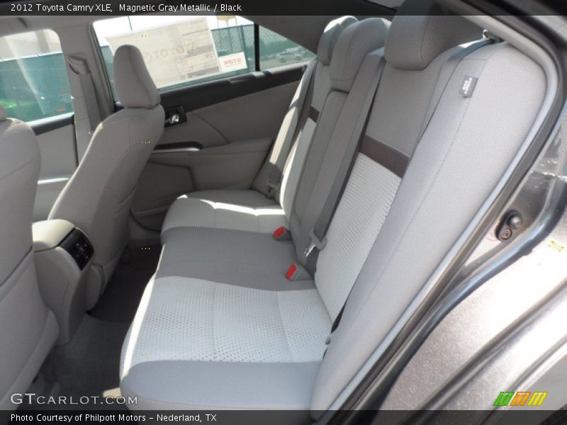 Magnetic Gray Metallic / Black 2012 Toyota Camry XLE