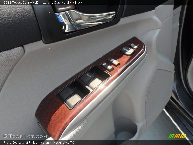 Magnetic Gray Metallic / Black 2012 Toyota Camry XLE