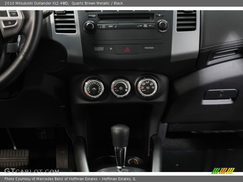Quartz Brown Metallic / Black 2010 Mitsubishi Outlander XLS 4WD
