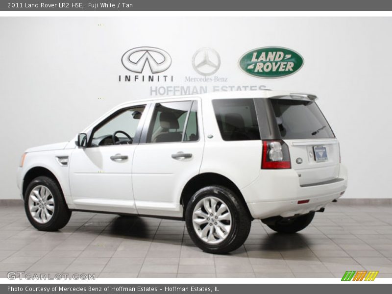 Fuji White / Tan 2011 Land Rover LR2 HSE