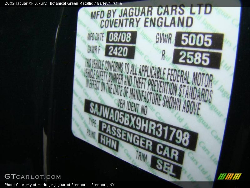Botanical Green Metallic / Barley/Truffle 2009 Jaguar XF Luxury