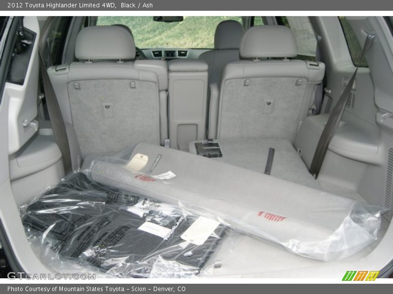 Black / Ash 2012 Toyota Highlander Limited 4WD