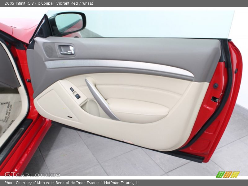 Door Panel of 2009 G 37 x Coupe