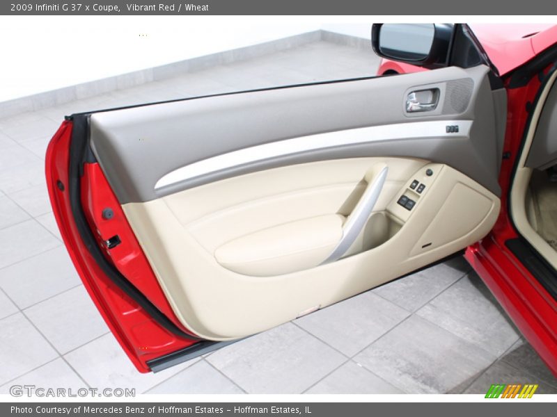 Door Panel of 2009 G 37 x Coupe