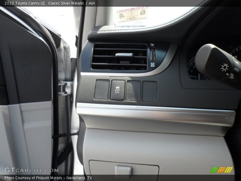 Classic Silver Metallic / Ash 2012 Toyota Camry LE