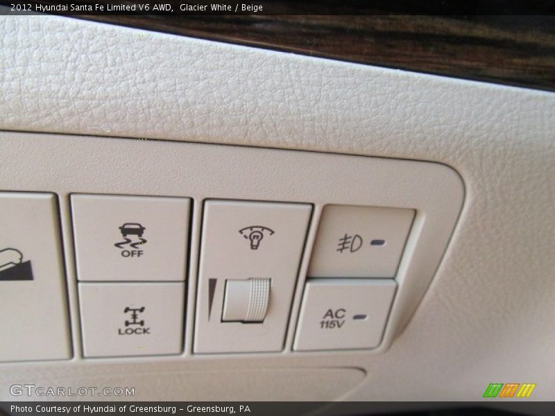 Glacier White / Beige 2012 Hyundai Santa Fe Limited V6 AWD