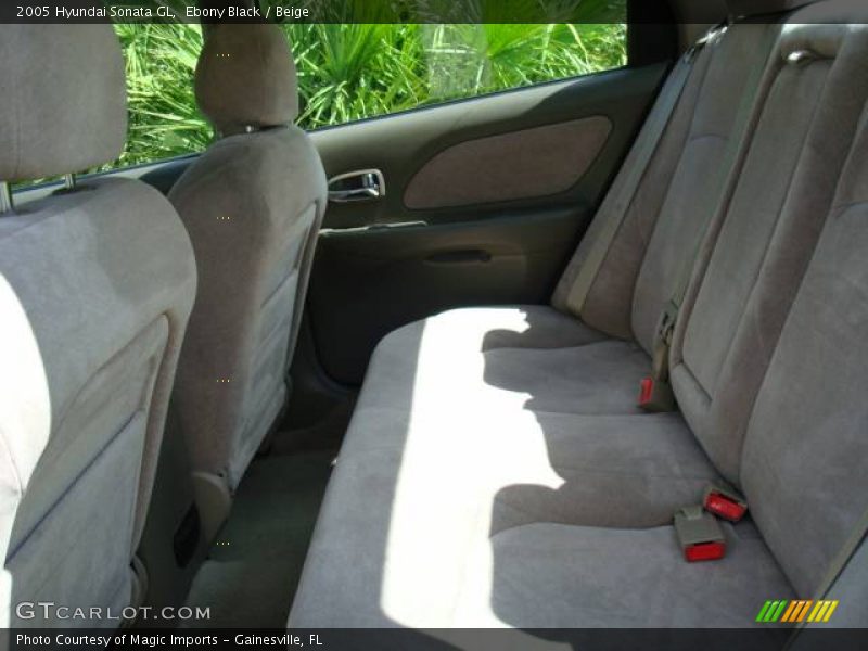 Ebony Black / Beige 2005 Hyundai Sonata GL