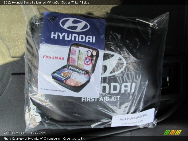 Glacier White / Beige 2012 Hyundai Santa Fe Limited V6 AWD