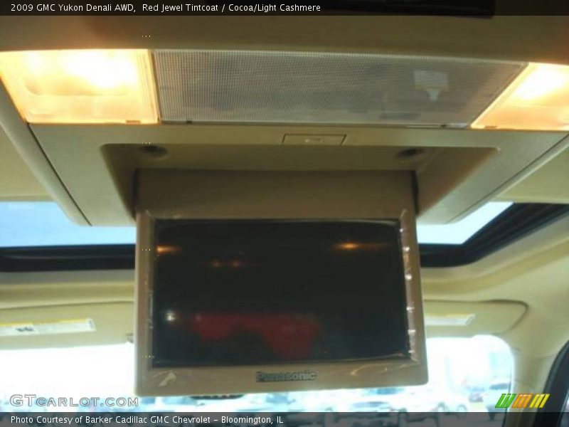 Red Jewel Tintcoat / Cocoa/Light Cashmere 2009 GMC Yukon Denali AWD