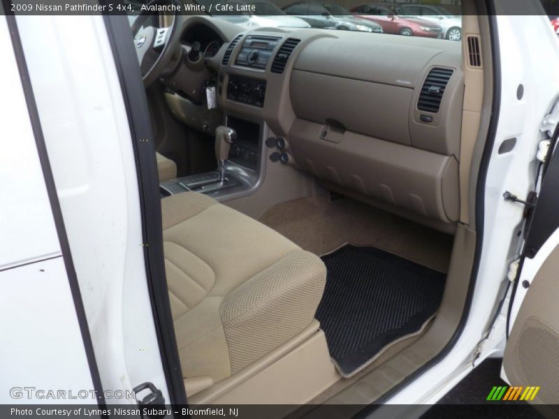 Avalanche White / Cafe Latte 2009 Nissan Pathfinder S 4x4