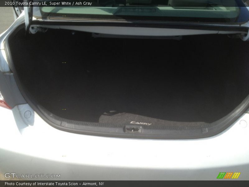 Super White / Ash Gray 2010 Toyota Camry LE