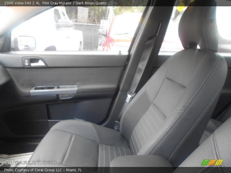 Flint Gray Metallic / Dark Beige/Quartz 2006 Volvo S40 2.4i