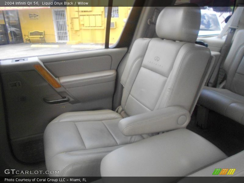 Liquid Onyx Black / Willow 2004 Infiniti QX 56