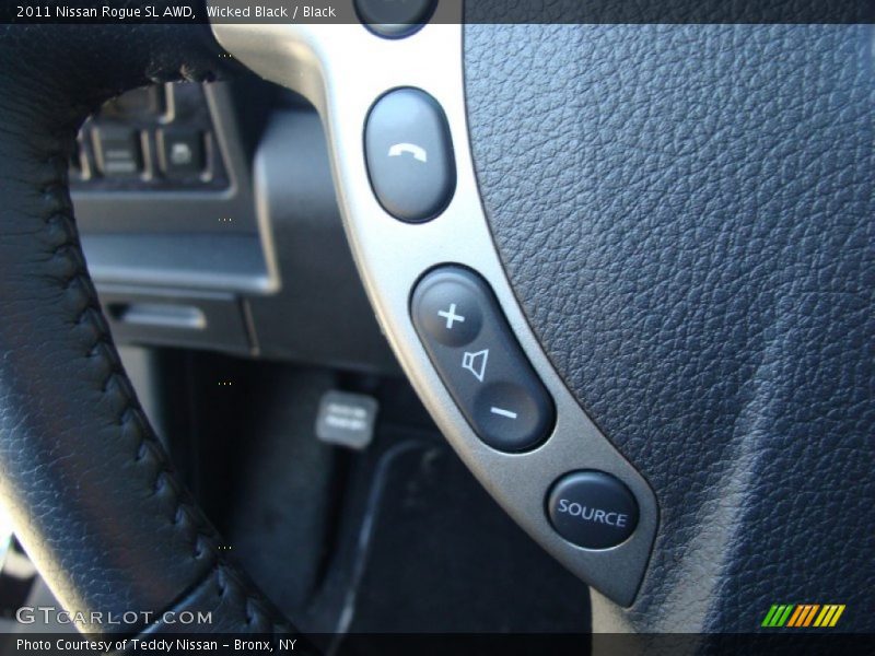 Wicked Black / Black 2011 Nissan Rogue SL AWD