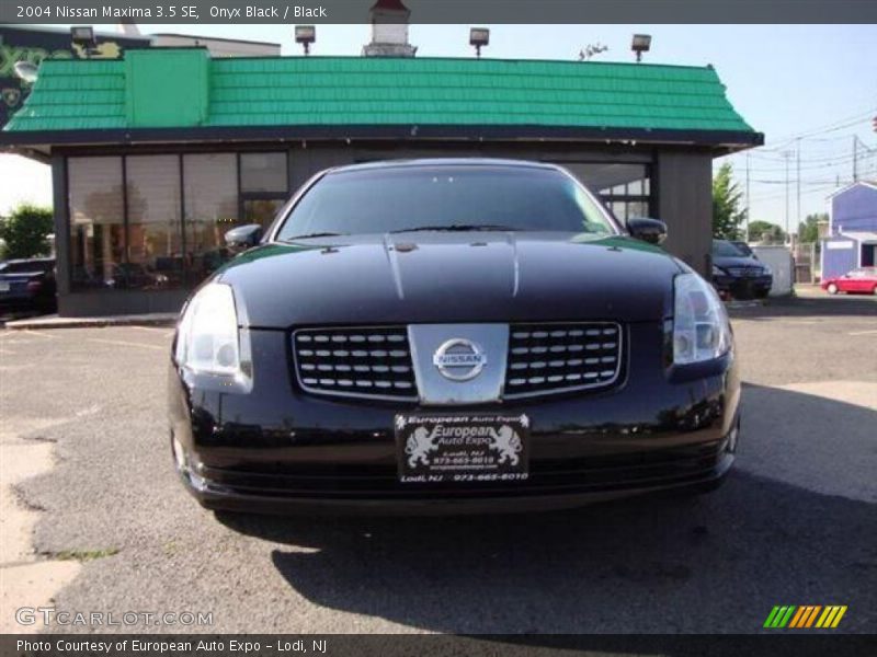 Onyx Black / Black 2004 Nissan Maxima 3.5 SE