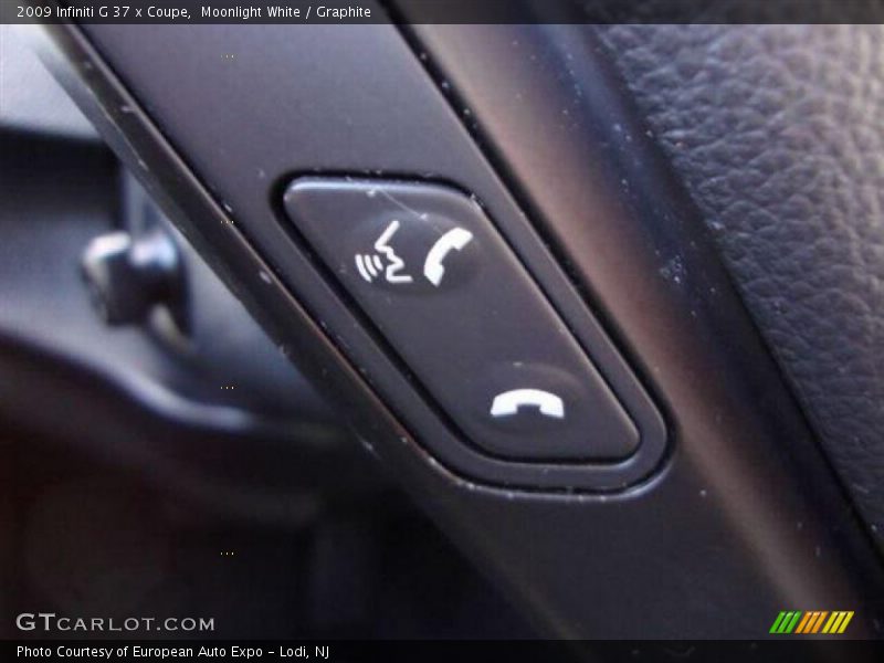 Moonlight White / Graphite 2009 Infiniti G 37 x Coupe
