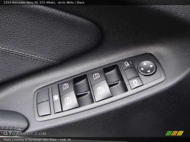 Arctic White / Black 2009 Mercedes-Benz ML 350 4Matic