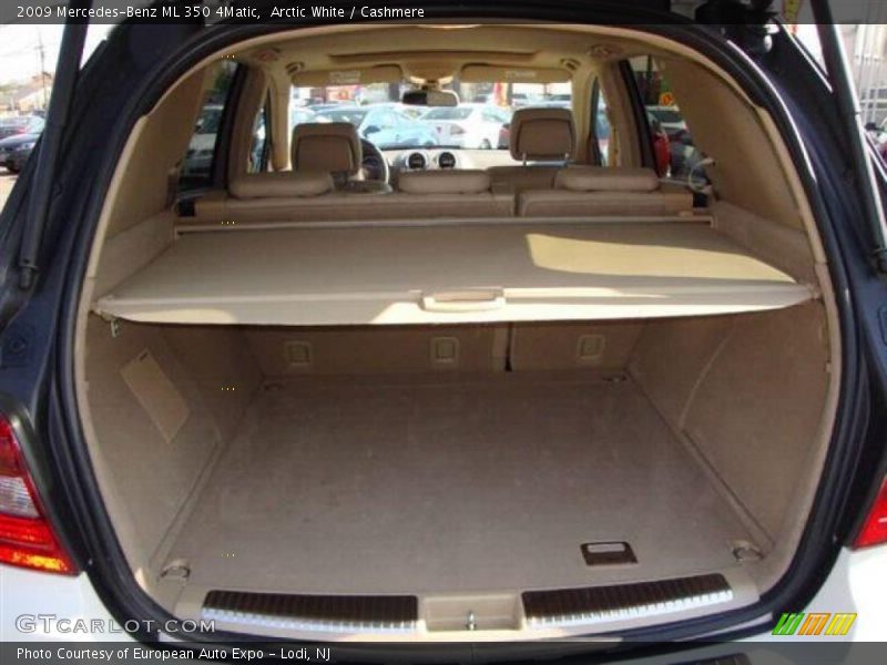 Arctic White / Cashmere 2009 Mercedes-Benz ML 350 4Matic