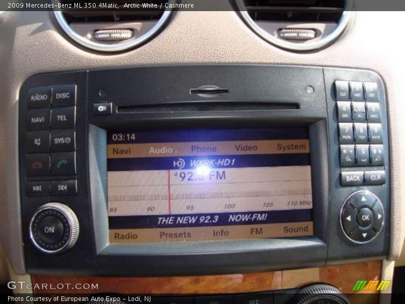 Arctic White / Cashmere 2009 Mercedes-Benz ML 350 4Matic
