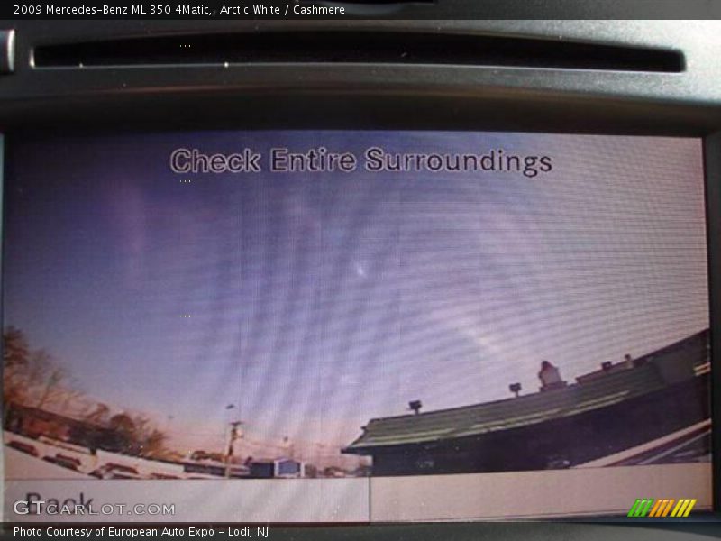 Arctic White / Cashmere 2009 Mercedes-Benz ML 350 4Matic