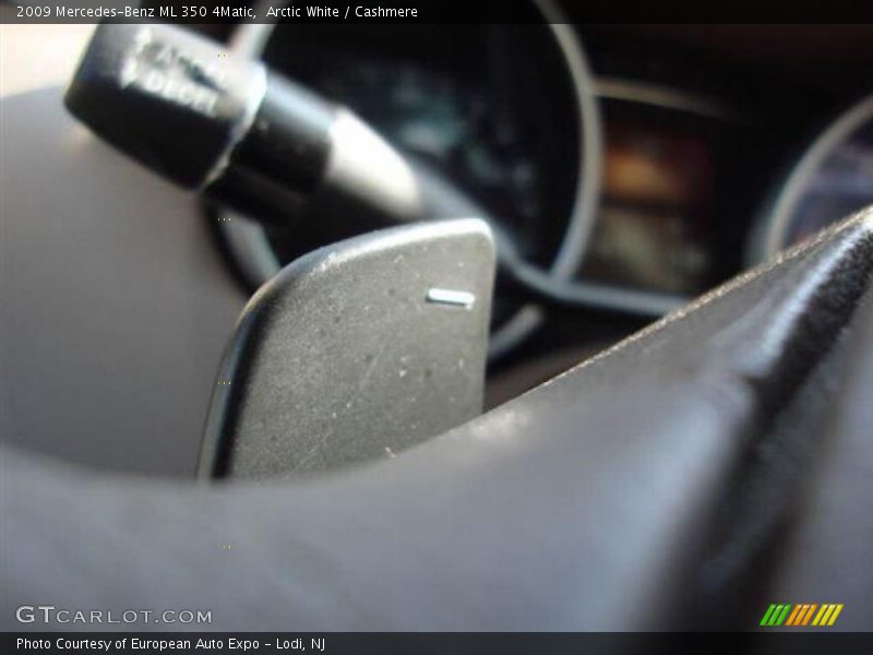 Arctic White / Cashmere 2009 Mercedes-Benz ML 350 4Matic