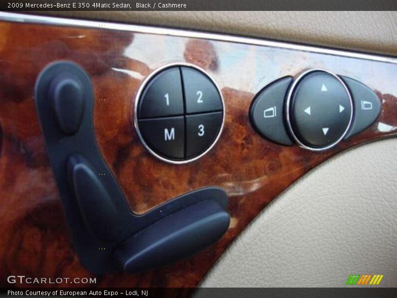 Black / Cashmere 2009 Mercedes-Benz E 350 4Matic Sedan