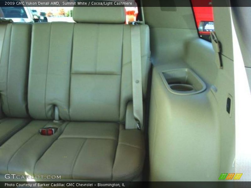 Summit White / Cocoa/Light Cashmere 2009 GMC Yukon Denali AWD